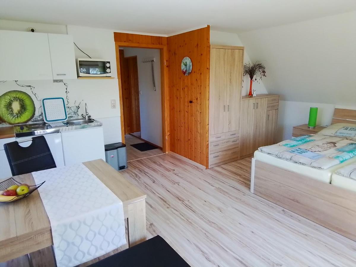 普特布斯Haus Im Wind公寓 外观 照片